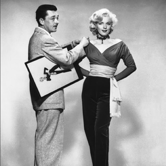 Meet your Posher, Doc - Picture 14 of 16